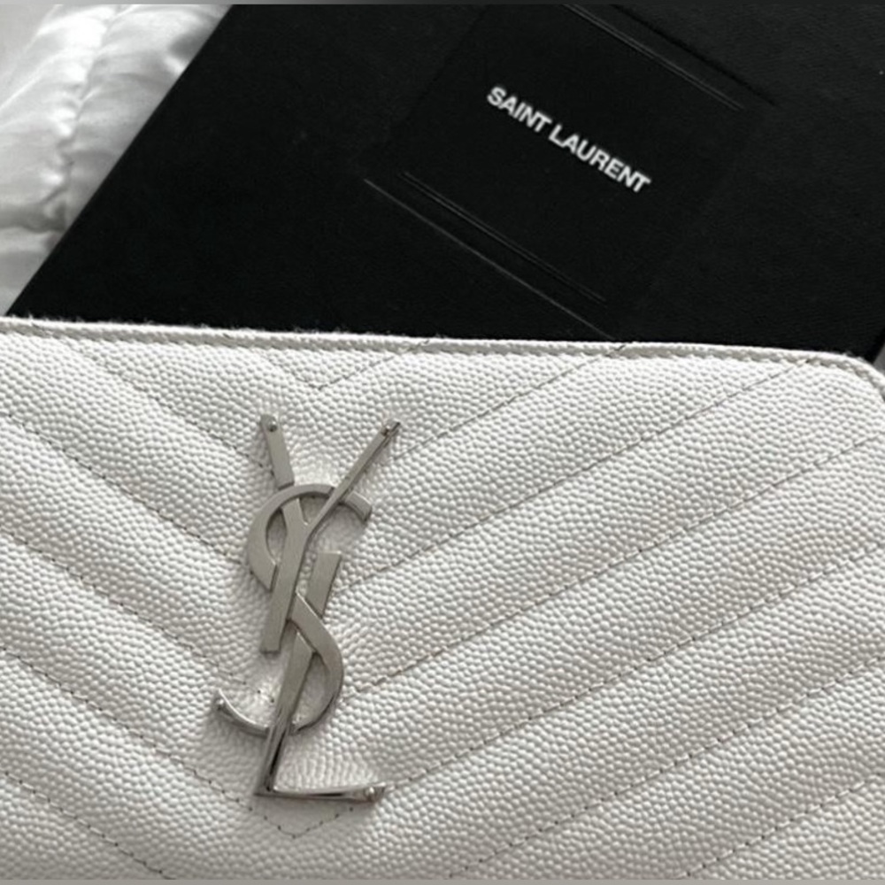 AUTHENTIC RARE Saint Laurent Monogram Quilted Wallet - Blanc Optique (White)